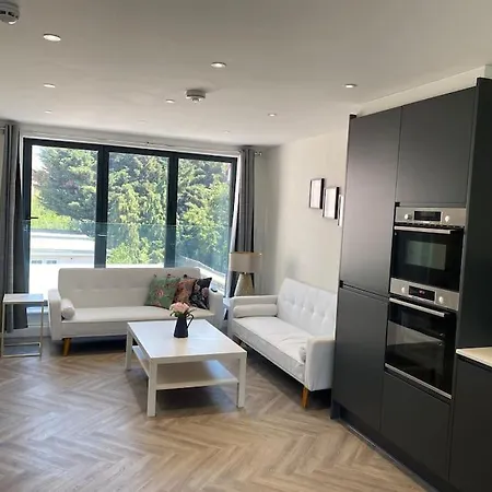 Golders Green Luxury Flat Apartment